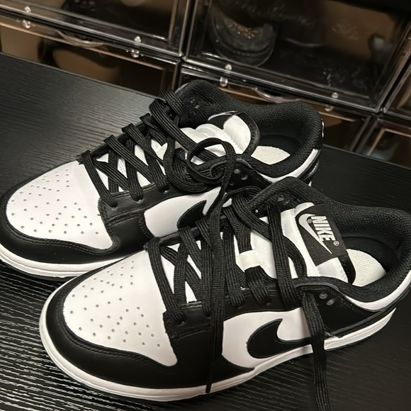 Nike dunks - Picture 3 of 7